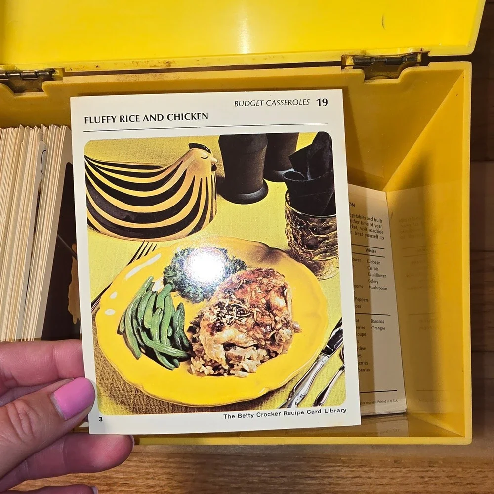 Vintage Betty Crocker Recipe Card Library 1970s Yellow Plastic Box Made in USA